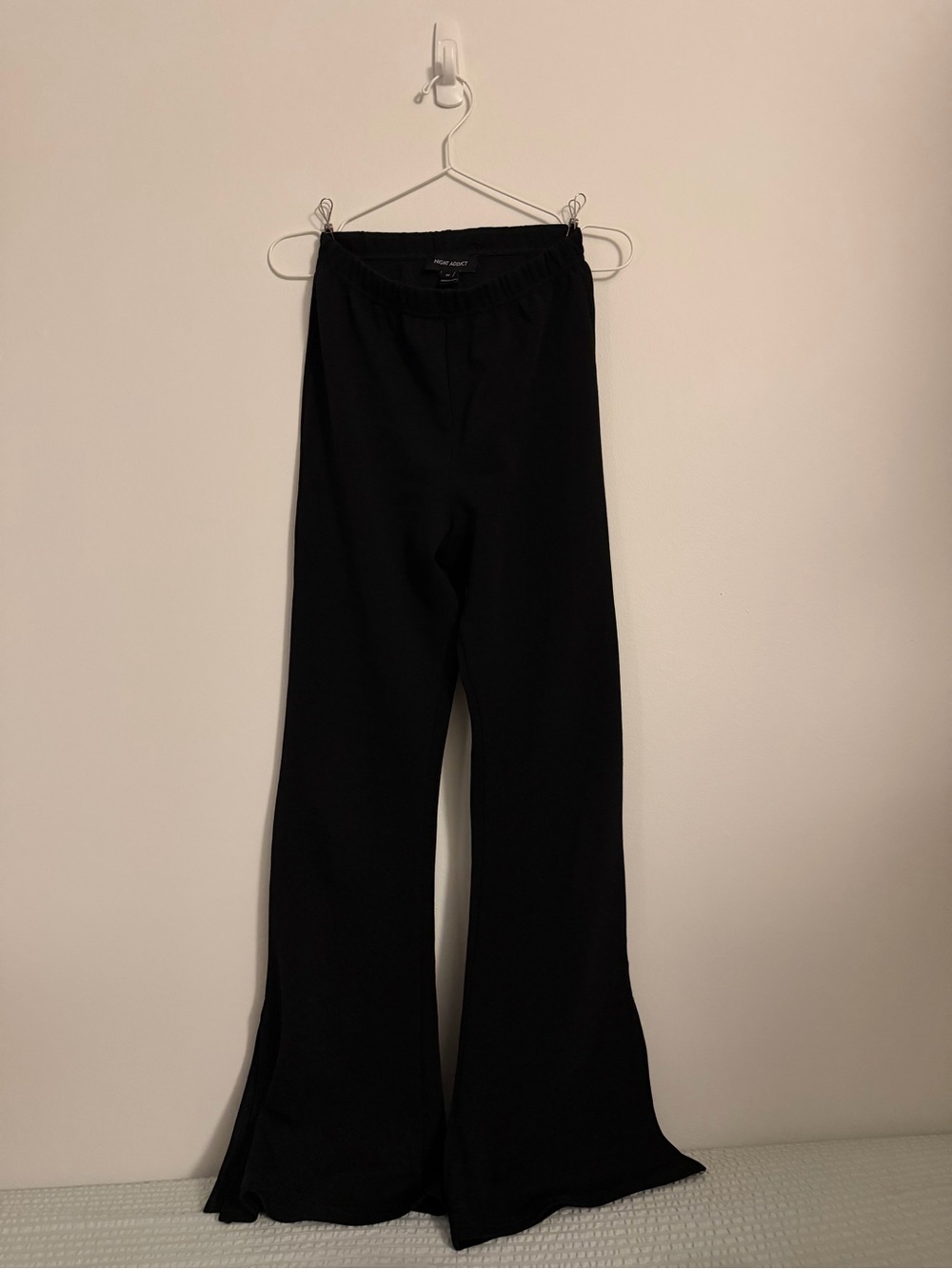 Black Wide-Leg Pull-On Pants